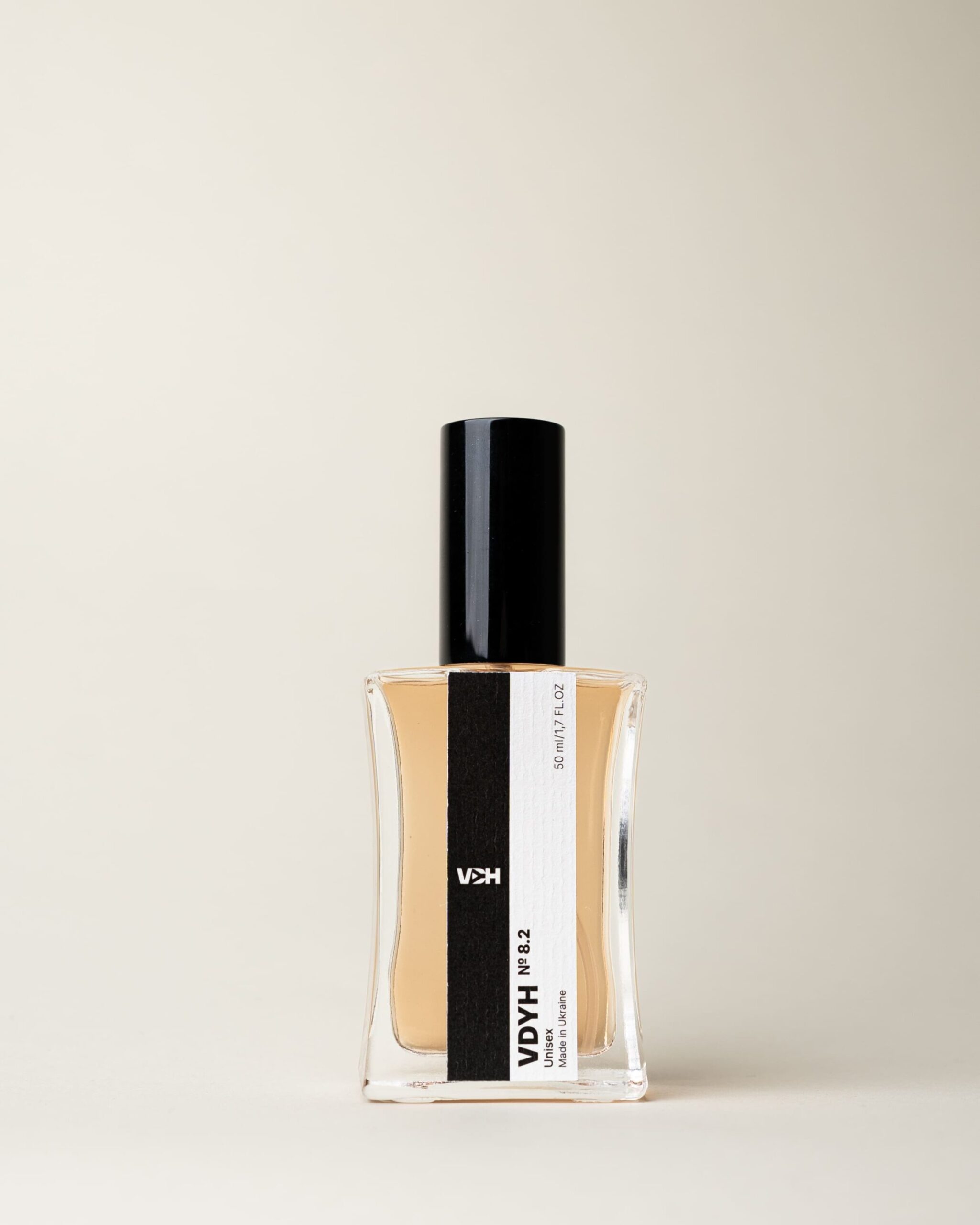 Unisex Parfum 8.2 3/8/50ml - Image 2